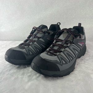 Salomon size 10 mens shoes